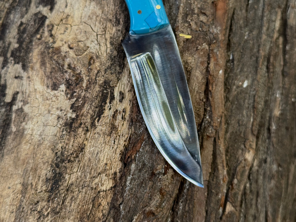Handmade Skinner Turquoise Resin