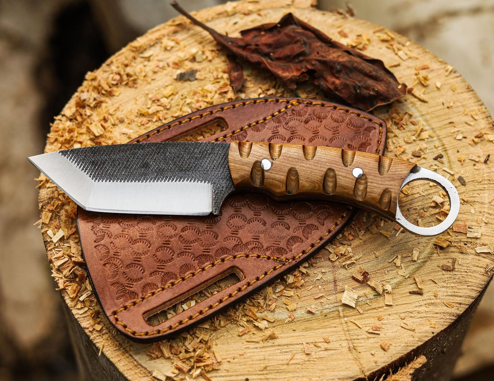 Handmade Finger Loop Skinner