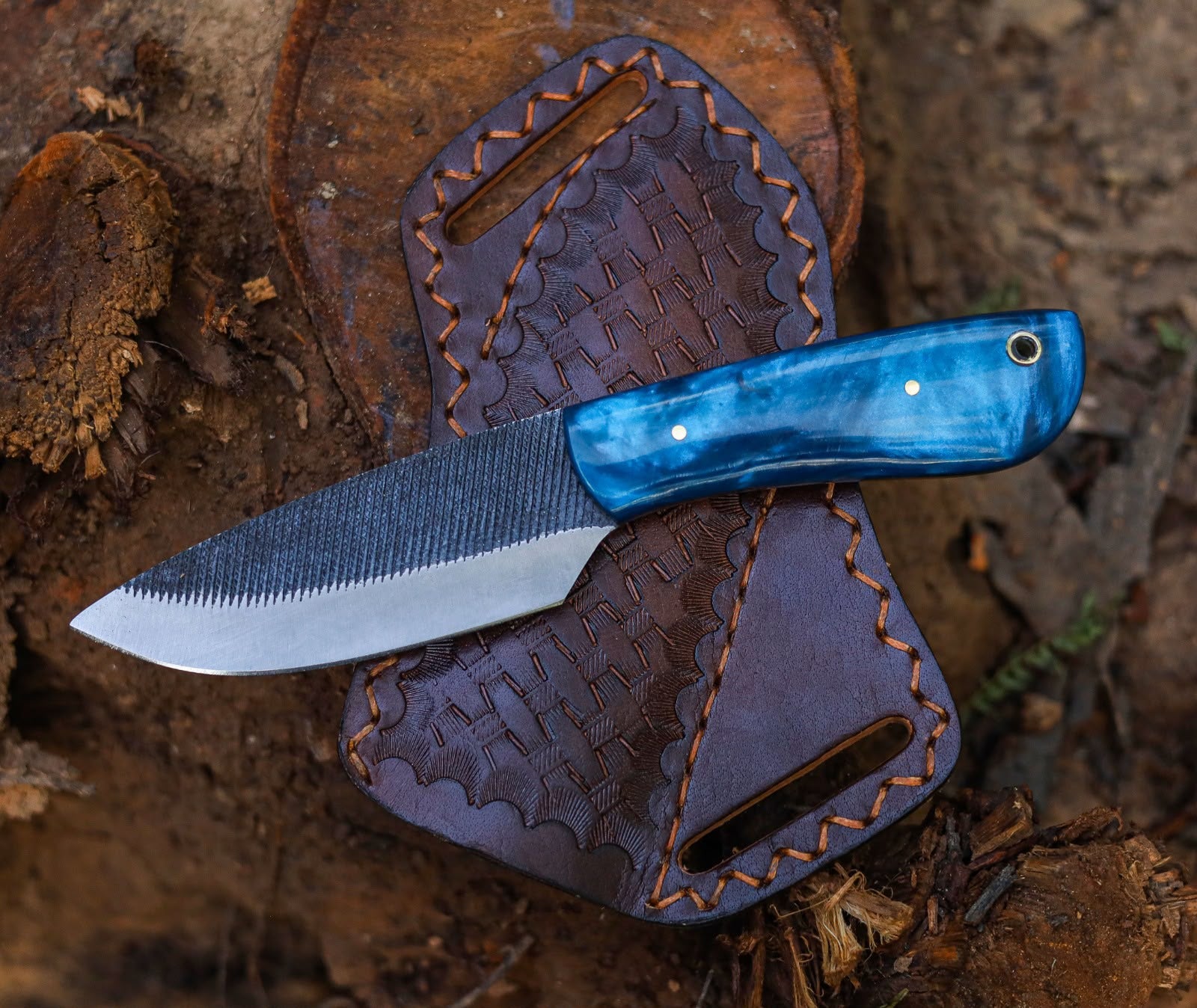 Handmade Skinner Arctic Blue Resin