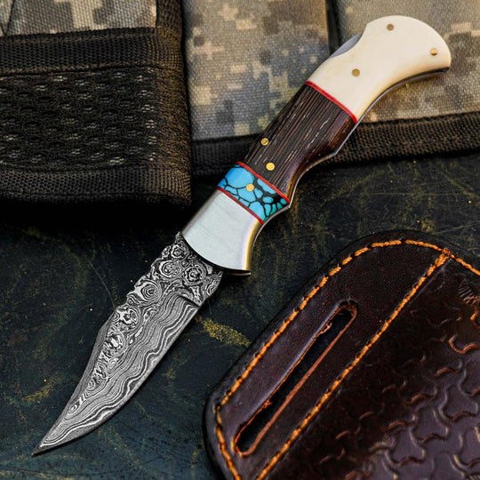 Damascus Hunting Pocket Knife with Camel Bone, Wenge &amp; Resin Handle
