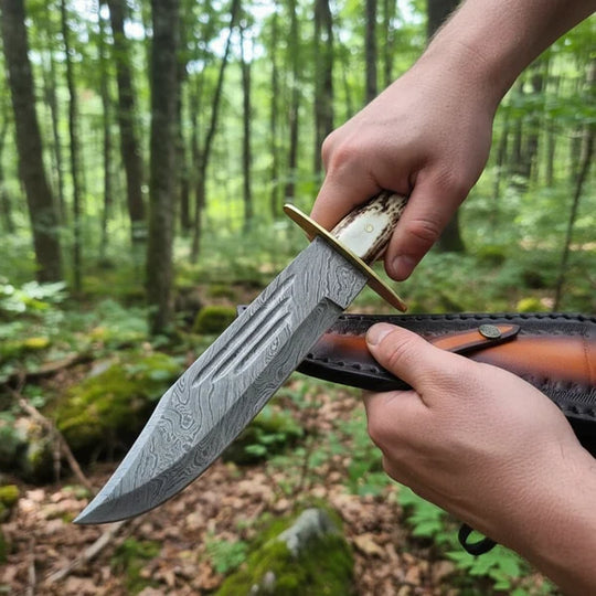 Handmade Damascus Bowie Knife – Stag Antler Handle, Brass Guard &amp; Leather Sheath