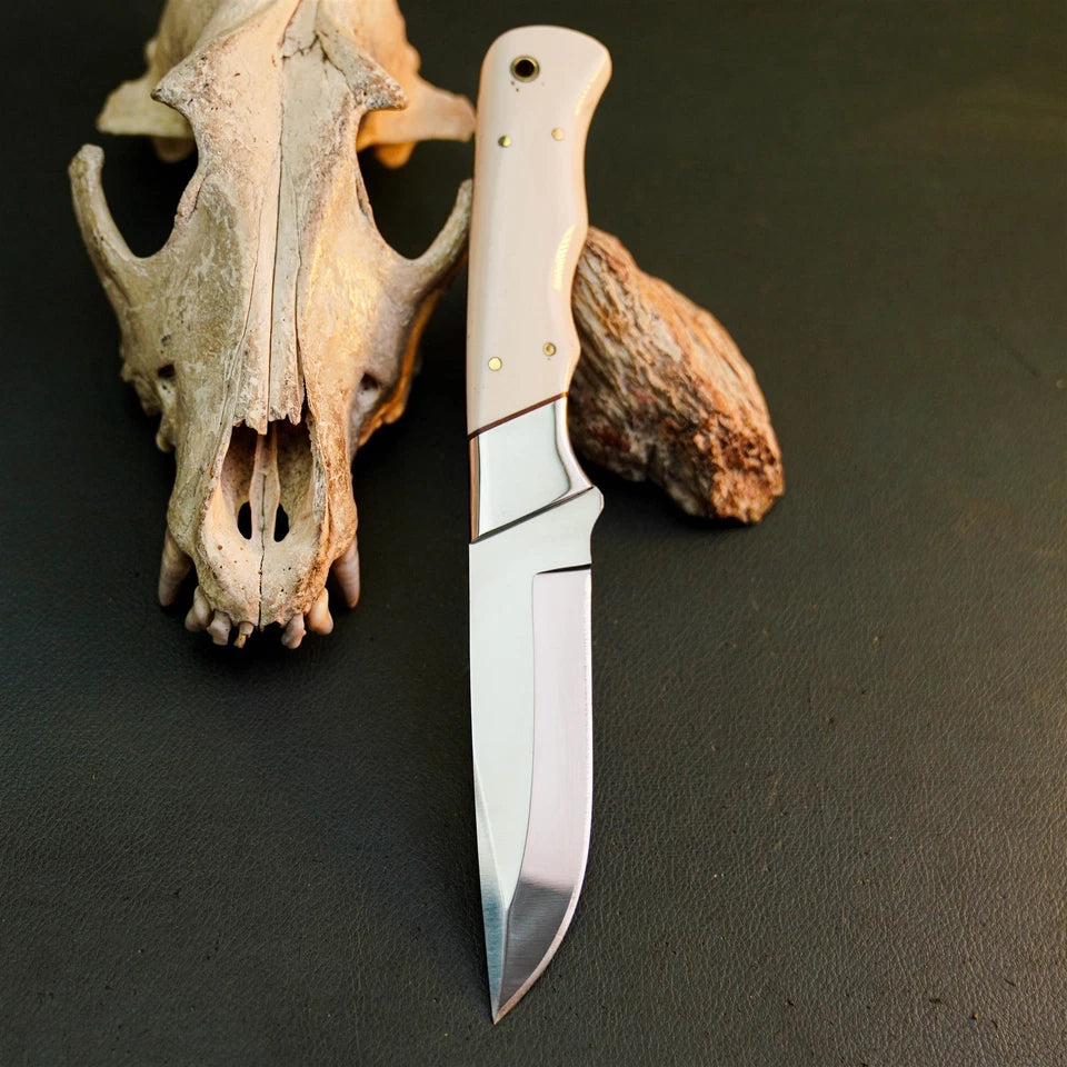 8.7" Handmade Stainless Steel Hunting Knife – Full Tang Resin Handle & Sheath