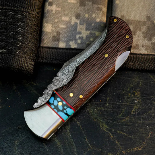 Damascus Folding Hunting Pocket Knife – Wenge Wood Handle