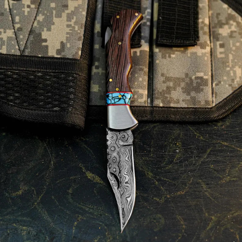 Damascus Folding Hunting Pocket Knife – Wenge Wood Handle