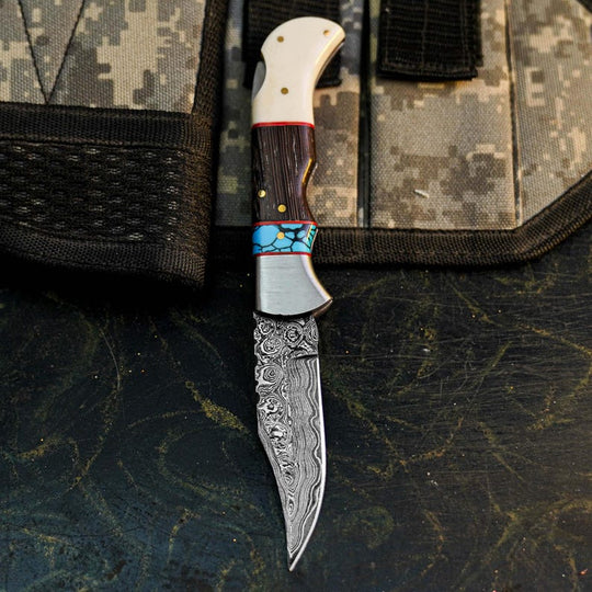 Damascus Hunting Pocket Knife with Camel Bone, Wenge &amp; Resin Handle